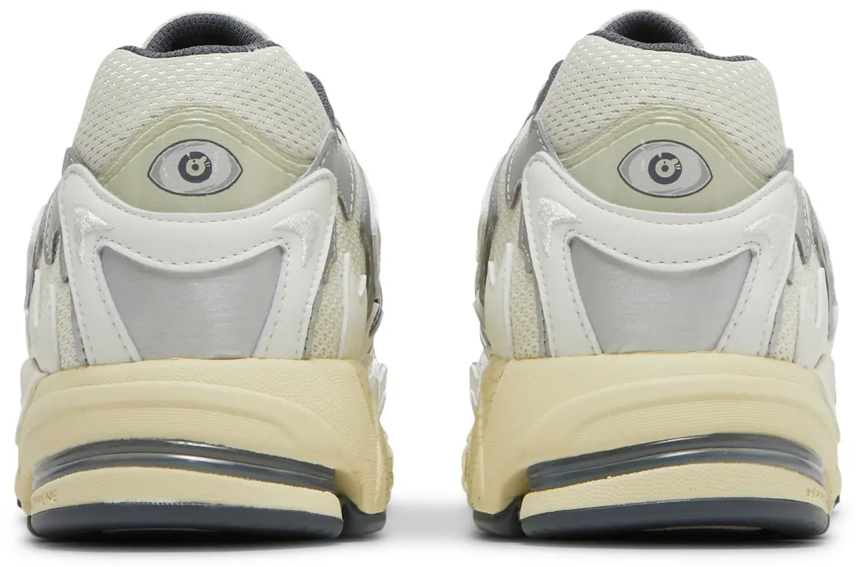 Adidas Response CL Bad Bunny White